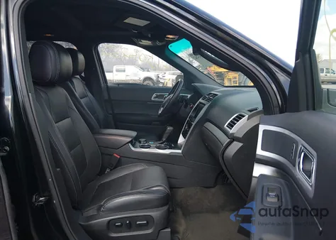 2015 Ford Explorer Sport z USA, uszkodzony, nr VIN 1FM5K8GT3FGA02108